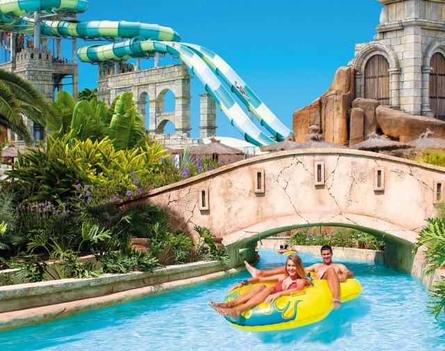  在皮拉塔河 (Río del Pirata) Aqualand 
