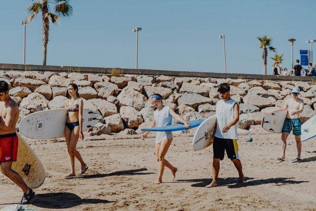  Pratiquer le surf à Valence 