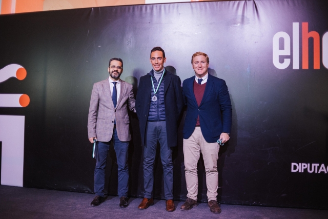 Ganadores retomando sus medallas