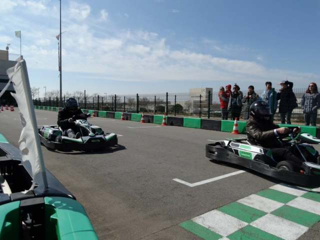p-89433-carrera-de-karts-en-salou1739291761_17392932168967.jpg