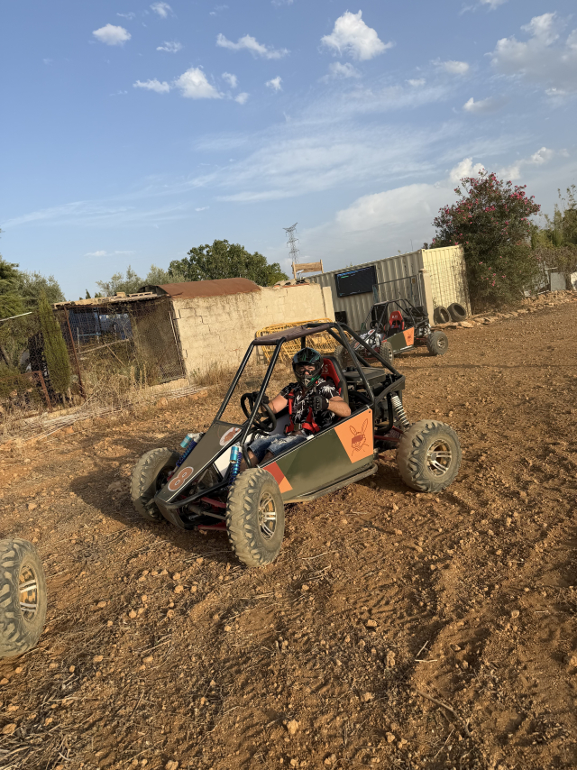  Pilotez un buggy monoplace sur un circuit 
