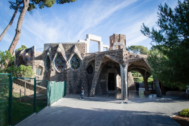  Gaudí-Krypta von Colonia Güell
