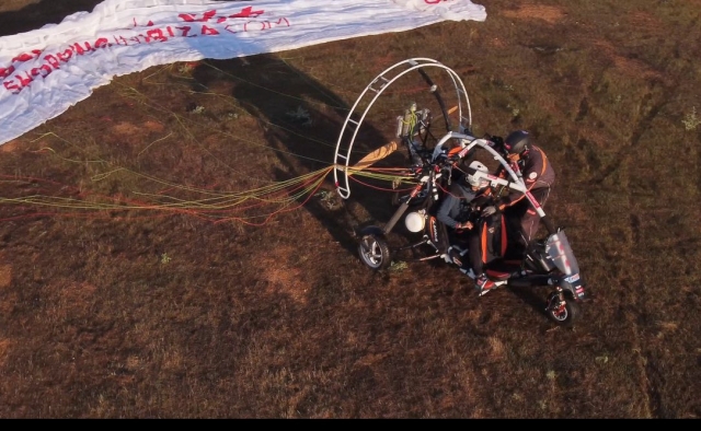 Parapente motorizado em Ibiza 