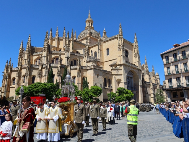  Cattedrale di Segovia 