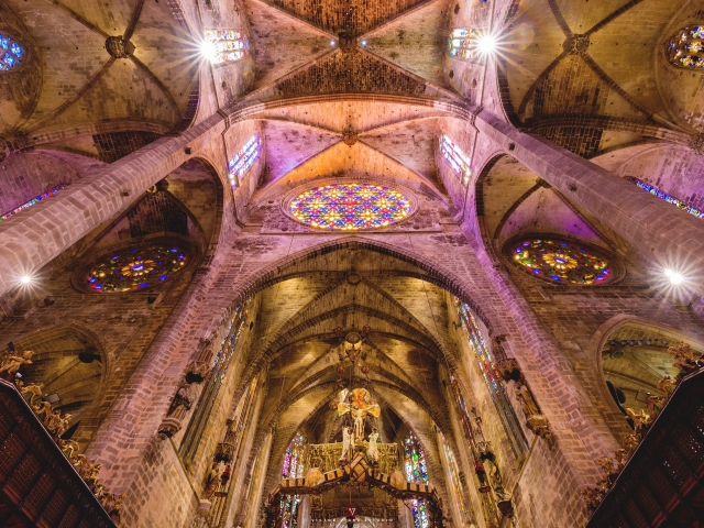  La Cathédrale de Lumière 