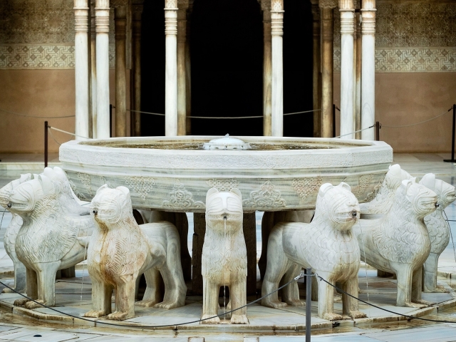  Fountain of the Alhambra 