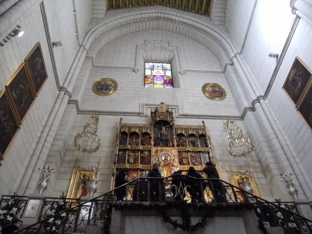Interior de la Almudena