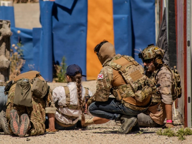  Batalha em um campo de Airsoft 