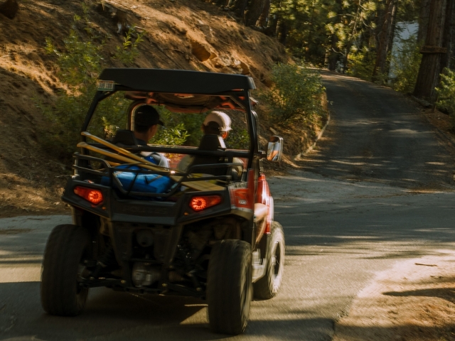  Découvrez Gérone en buggy 