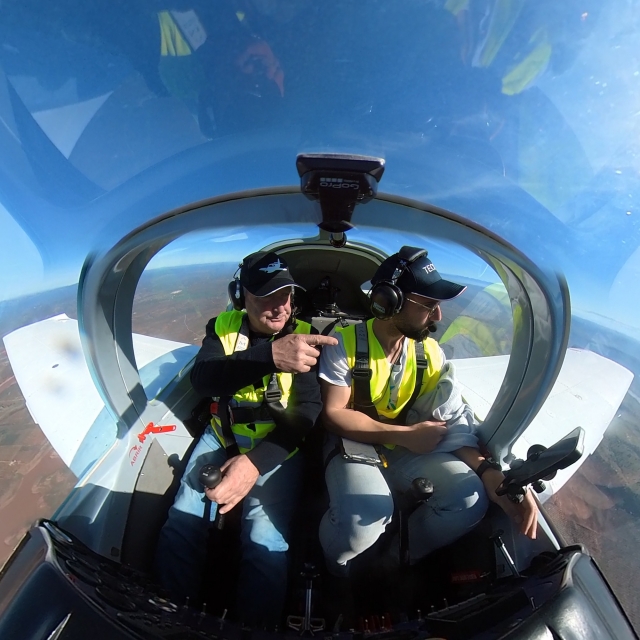 Découvrez l'avion pilote 