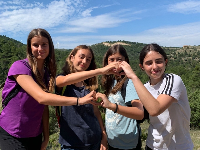  Camp friends 