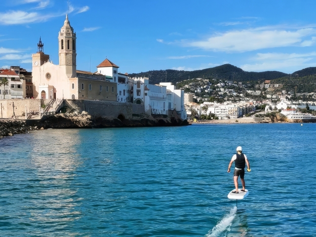  e-foil in Port d'Ariguadolç 