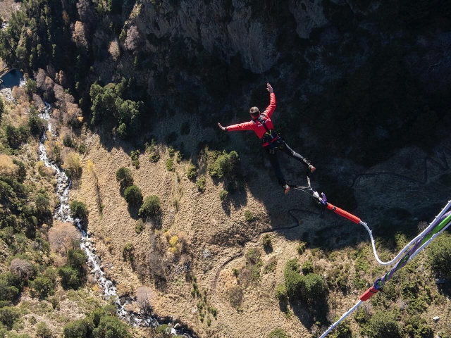 Salto de bungee en Andorra
