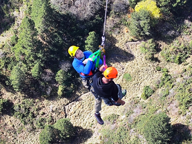  Rappel aus einer Brücke 