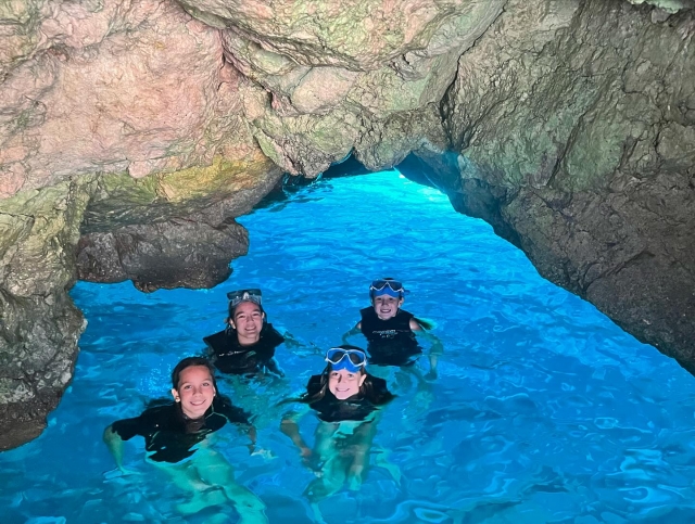  Entdecken Sie die Alicante -Küste in einem Kajak 