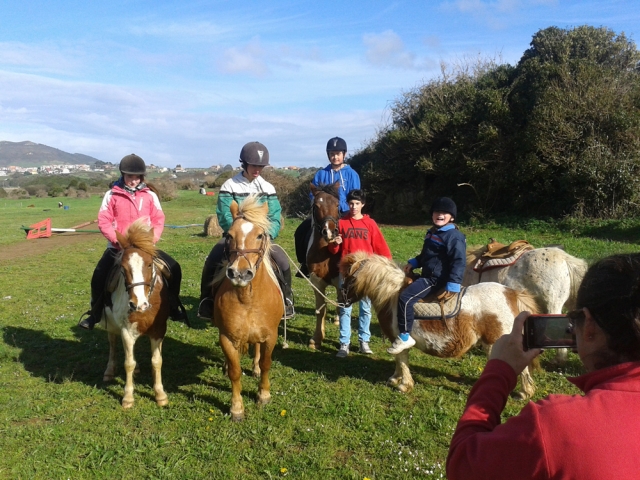  Pony Walk per i bambini di Cantabria 