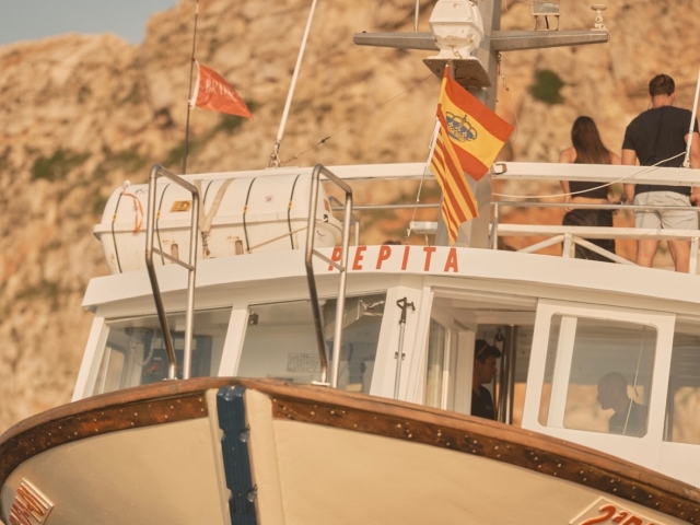  Baron à Girona au coucher du soleil 