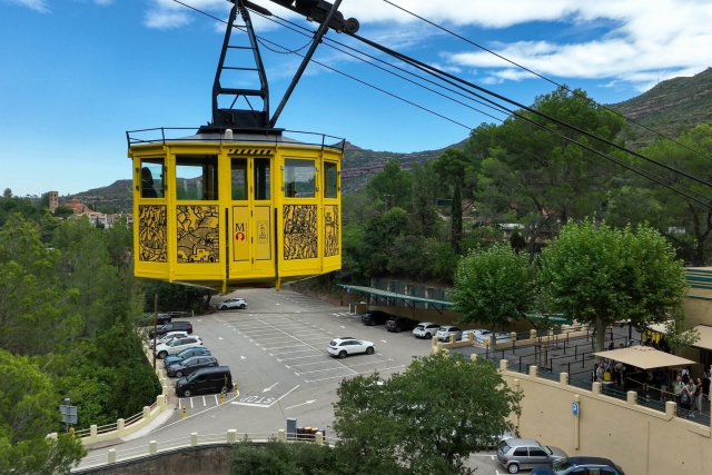  Pegue o teleférico de Montserrat 