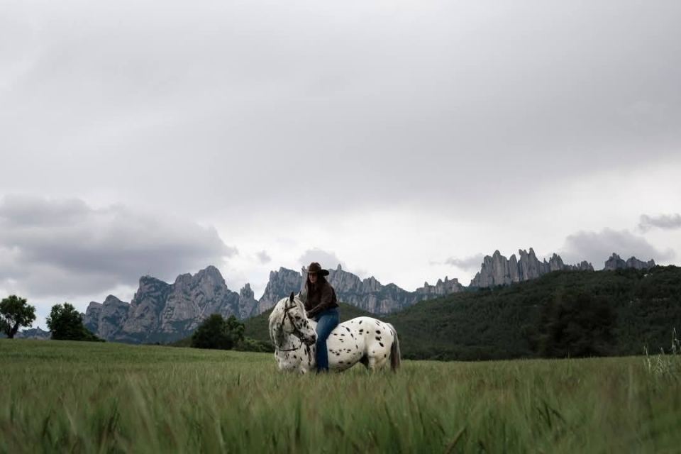 Rota a cavalo por Montserrat 