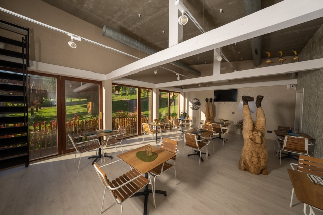  Gemeinsamer Restaurantbereich 