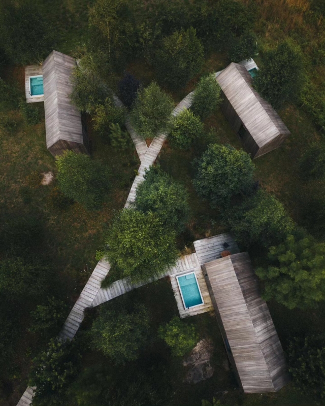  Luftaufnahme der Hütten 