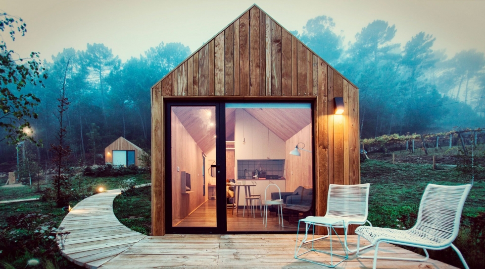 Hütte von außen gesehen 