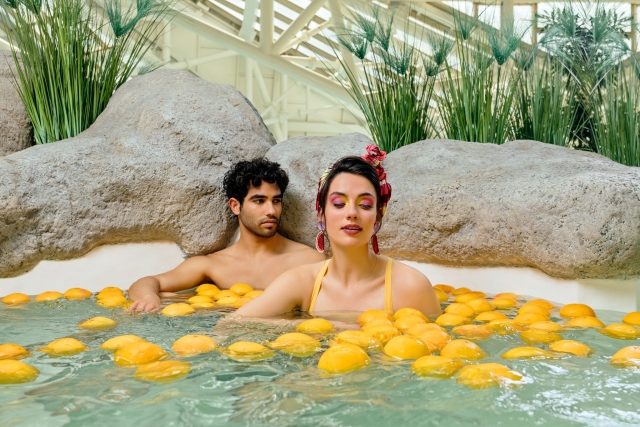  Une irrésistible piscine aux pamplemousses 