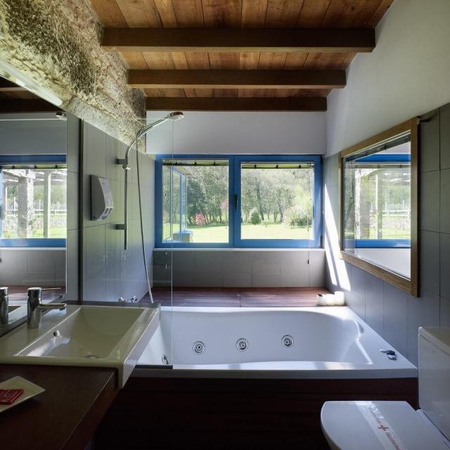  Cabana Moura Hydromassage-Badewanne 