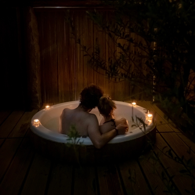 Kurzurlaub Cabañitas del Bosque + Whirlpool 1 Nacht Outes