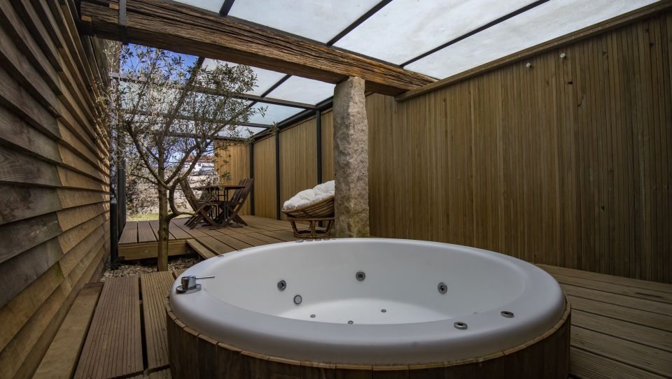  Cabana Moucho Jacuzzi 