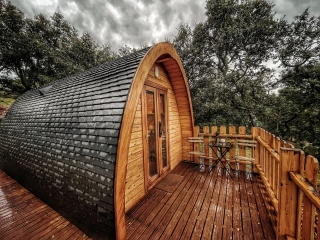 Getaway 2 nights in a Cabin + Breakfast Navahermosa