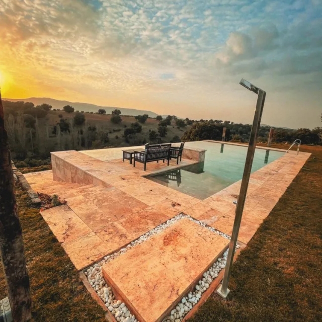 Piscina del complejo