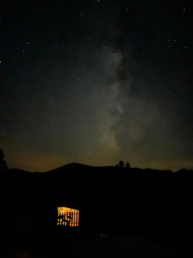 Nuestro complejo rural al anochecer