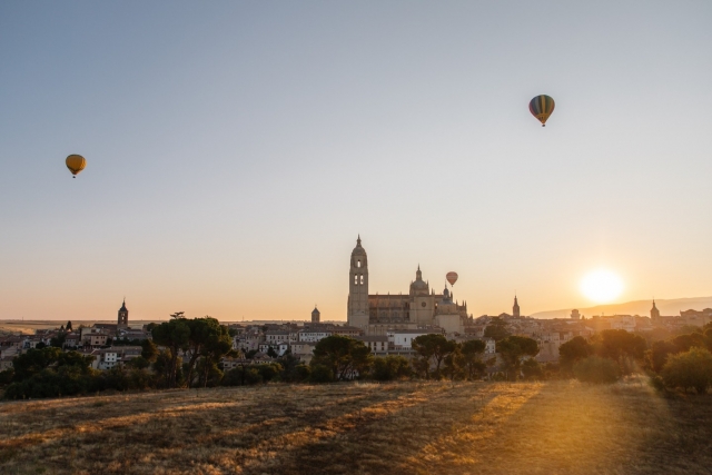  Profitez d'un tour en montgolfière à l'aube