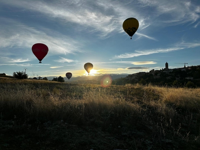  Apprenez à connaître Ségovie lors d'un vol en montgolfière 