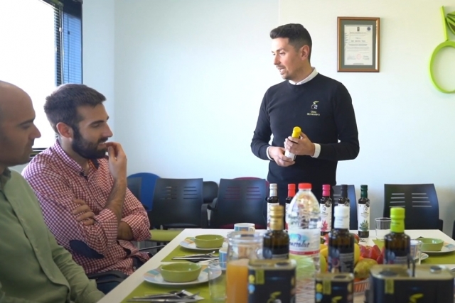  Desfrutando do café da manhã 