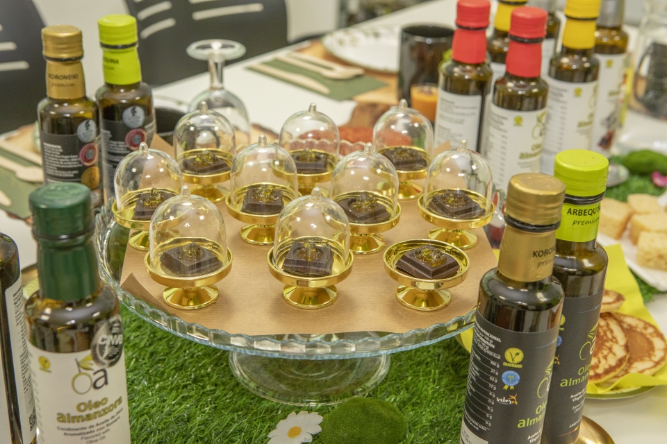  Chocolate com pérolas EVOO 