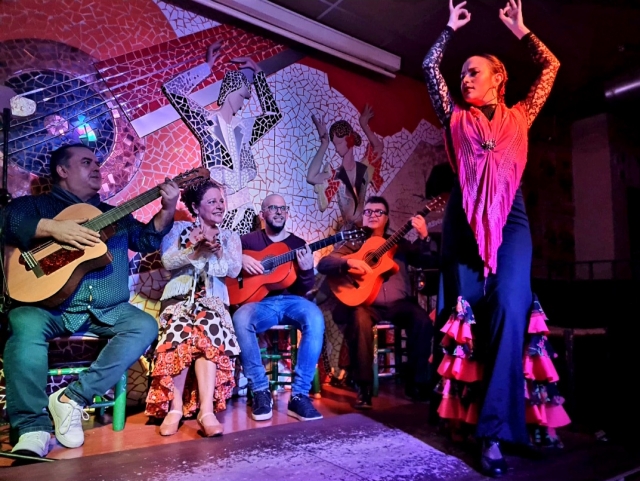  Jantar e tablao de flamenco 