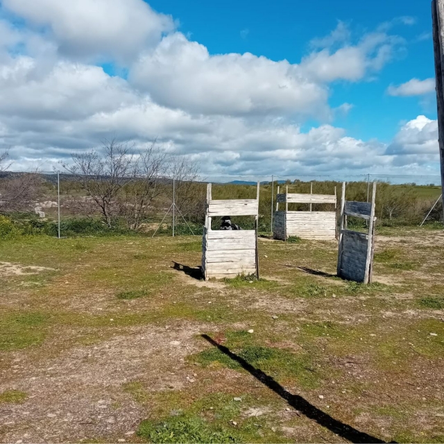  Grande campo di paintball