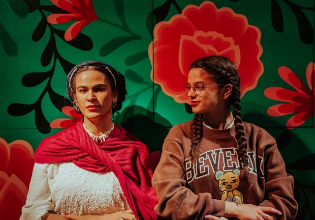  Poses com Frida Kahlo