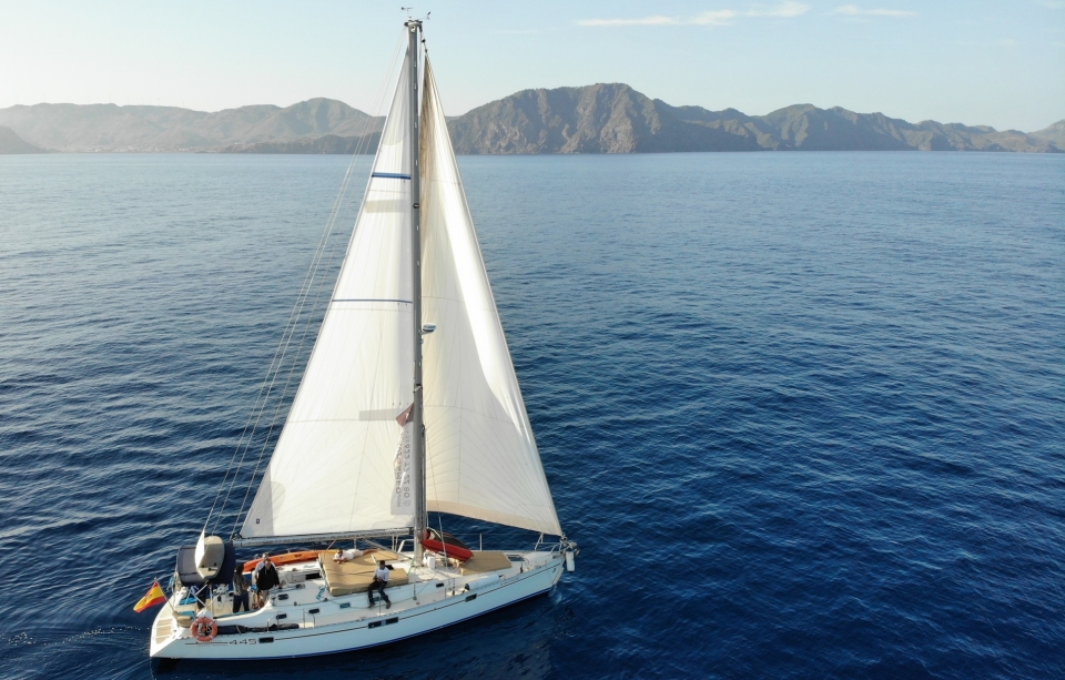  Sailboat PALAIN Nestor Parres (4) 