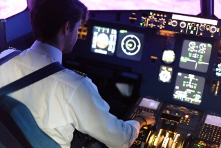 Airbus A320-Flugsimulator in Sevilla, 1 Stunde