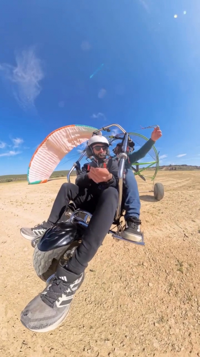 Conoce la costa de Málaga en paramotor
