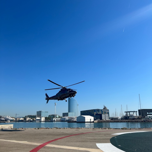  Helikopterflug durch das Zentrum von Barcelona 