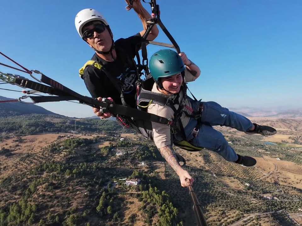 Volar en parapente Teba