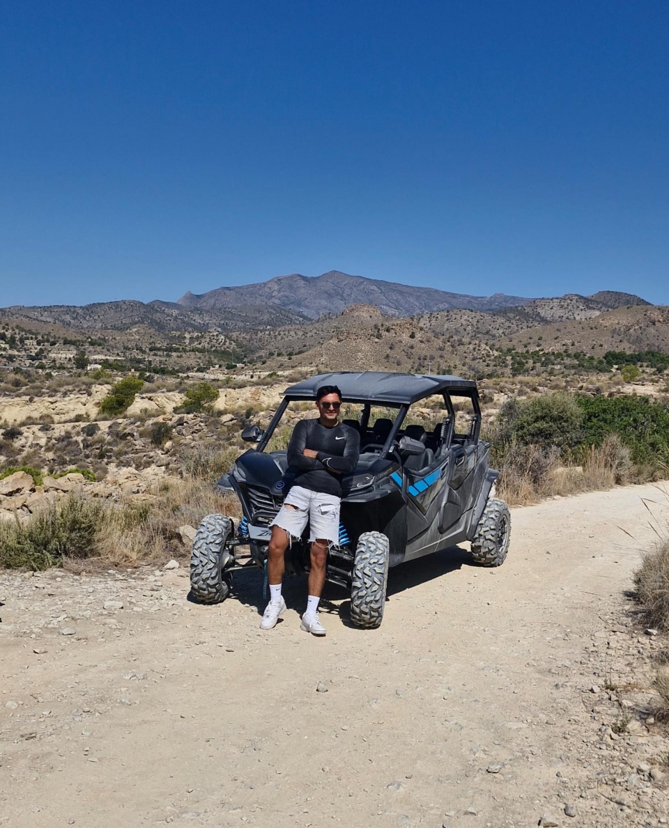  Conheça a Costa Blanca em buggy 
