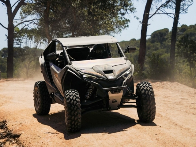  Pilot a buggy along the Costa Brava