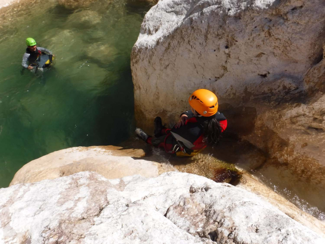 Venga con tus hijos y disfruta de un descenso de cañones