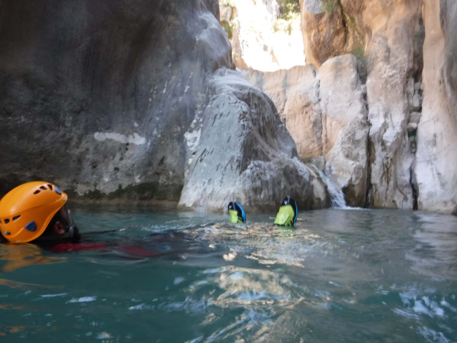 Conoce las aguas cristalinas del cañón