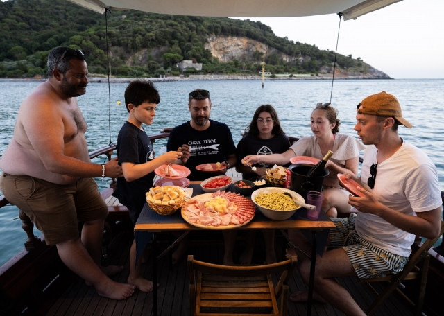 Bootstour zur Insel Palmaria, Aperitif + Abendessen 3,5 Stunden